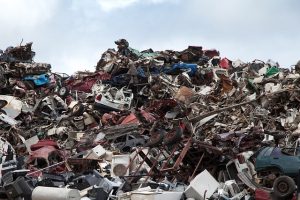 Cómo darle una segunda vida a tu ropa vieja mediante el reciclaje